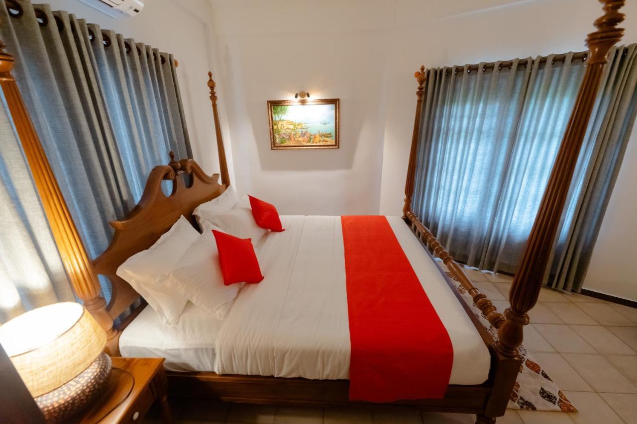 Seacoast Inn Fortkochi Fort Kochi エクステリア 写真